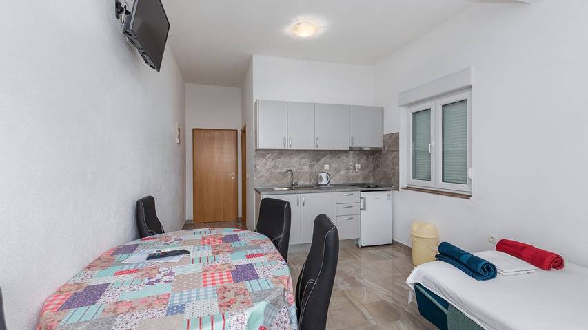 Ferienwohnung für 4 Personen in Krvavica - 3