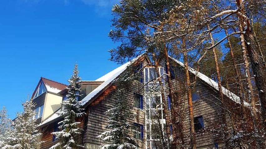 Ferienhaus für 54 Personen, mit Terrasse und Ausblick sowie Garten - 1