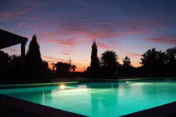 Gîte pour 7 personnes, avec piscine et jardin à Sorèze