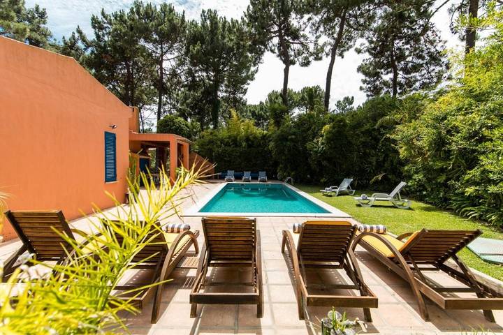 Villa para 12 pessoas, com piscina e vista e ainda jardim - 1