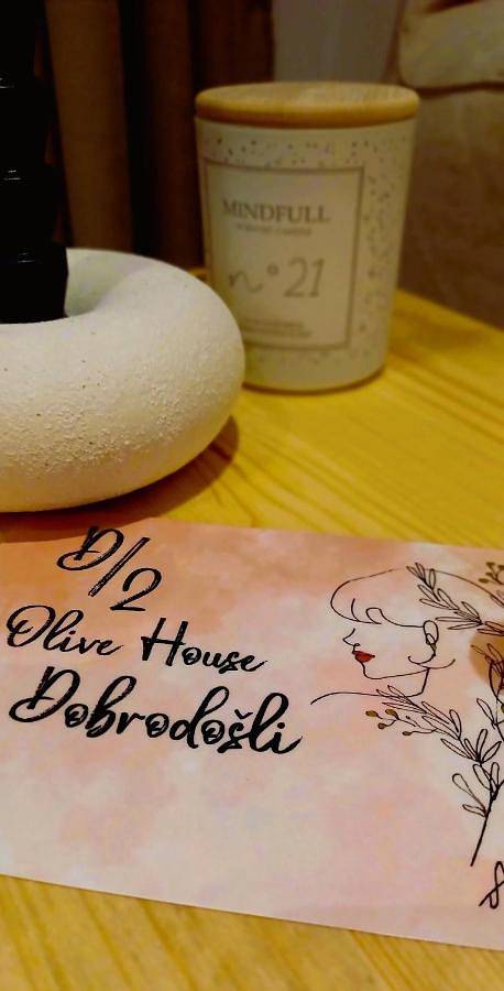 Villa pour 8 personnes, avec jardin ainsi que vue et piscine à Biograd na Moru - 2