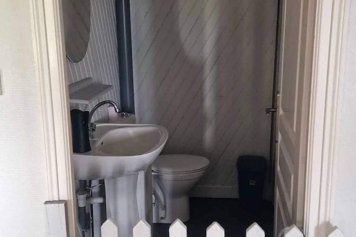 Location de vacances pour 8 personnes, avec jardin et terrasse à Sardent - 4