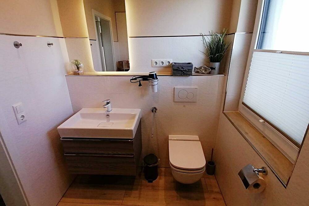 Ganze Wohnung, Ferienwohnung Eg Seglerblick am Achterwasser in Ziemitz, Sauzin