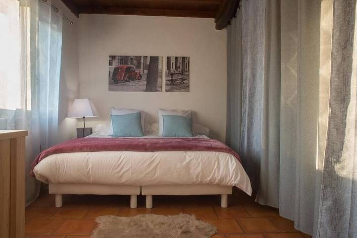 Gîte pour 14 personnes, avec jardin à Puygaillard-de-Quercy - 4