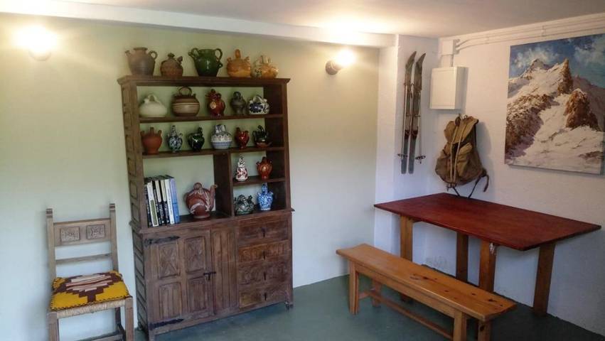 Casa rural para 8 personas, con vistas y jardín, Familias con niños en Ripollès - 3