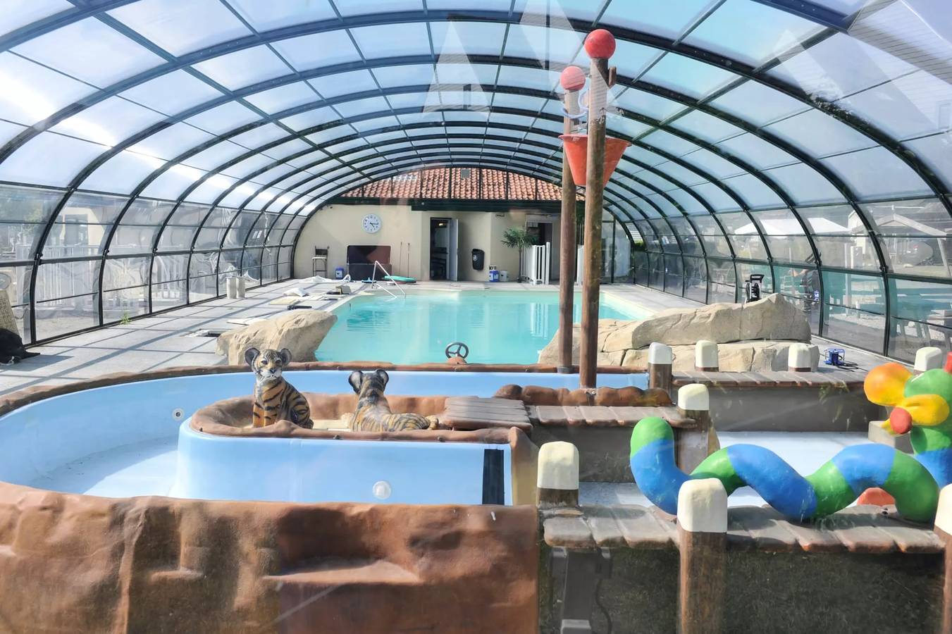 Mobil-home Pmr Confort Plus 2 chambres - Entre 30 et 35 m² -5ans 4 personnes in Clairmarais, Région de Saint-Omer