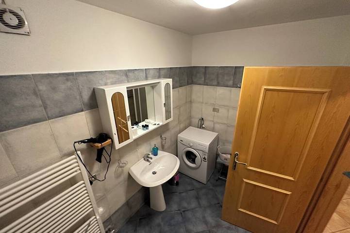 Ganze Wohnung, Apartment 8 Maso Anna. in Mestriago, Commezzadura