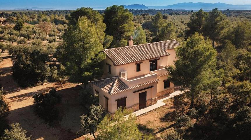 Casa rural para 10 personas, con Balcón y Terraza además de Jardín y Piscina en Pozo Alcón - 2