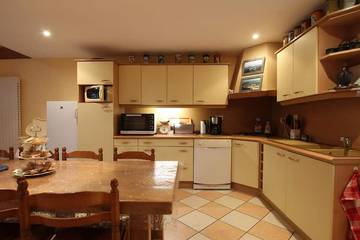 Gîte pour 6 personnes, avec jardin à Ver (homonymie)