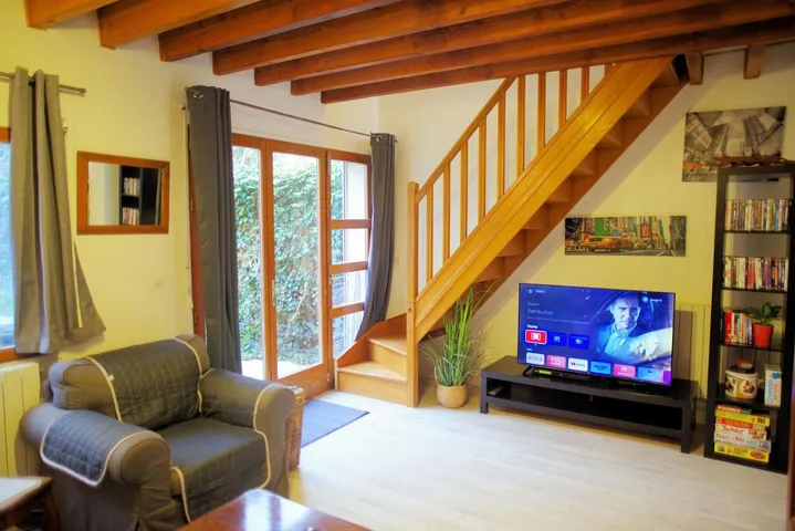 Casa de vacaciones para 11 personas, con vistas y jardín - 1