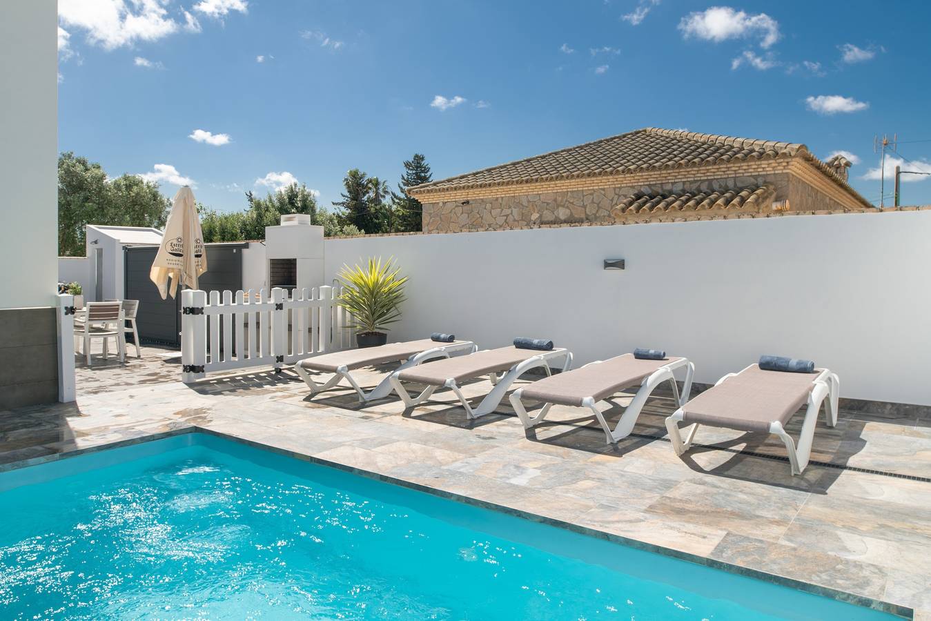 Casa de vacaciones 'El Rincon Del Sur 1' con piscina privada, Wi-Fi y aire acondicionado in Barrio Nuevo, Chiclana de la Frontera
