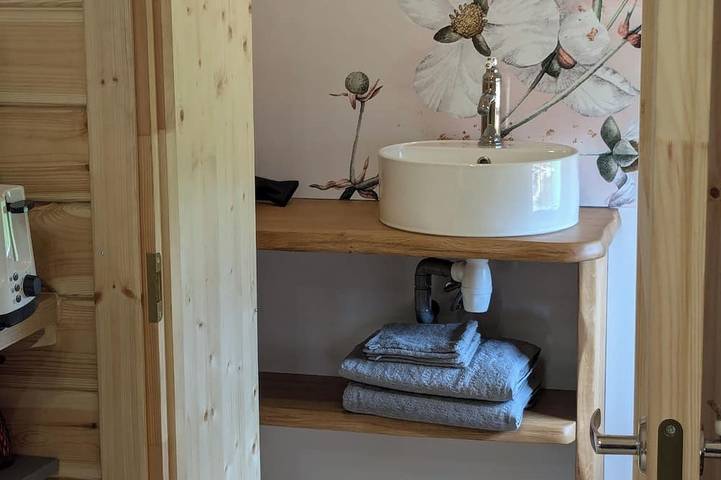 Gîte pour 4 personnes, avec terrasse ainsi que sauna et jardin dans Vignot - 4