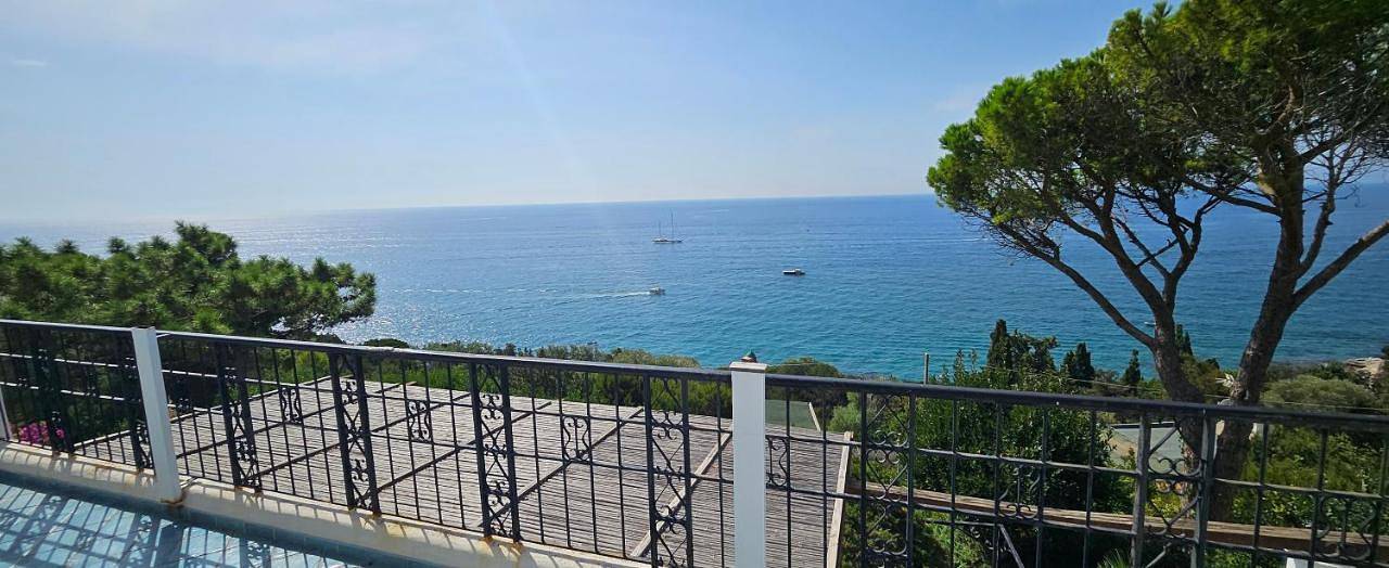 Amazing Villa seafront on Circeo Mountain in San Felice Circeo, Agro Pontino