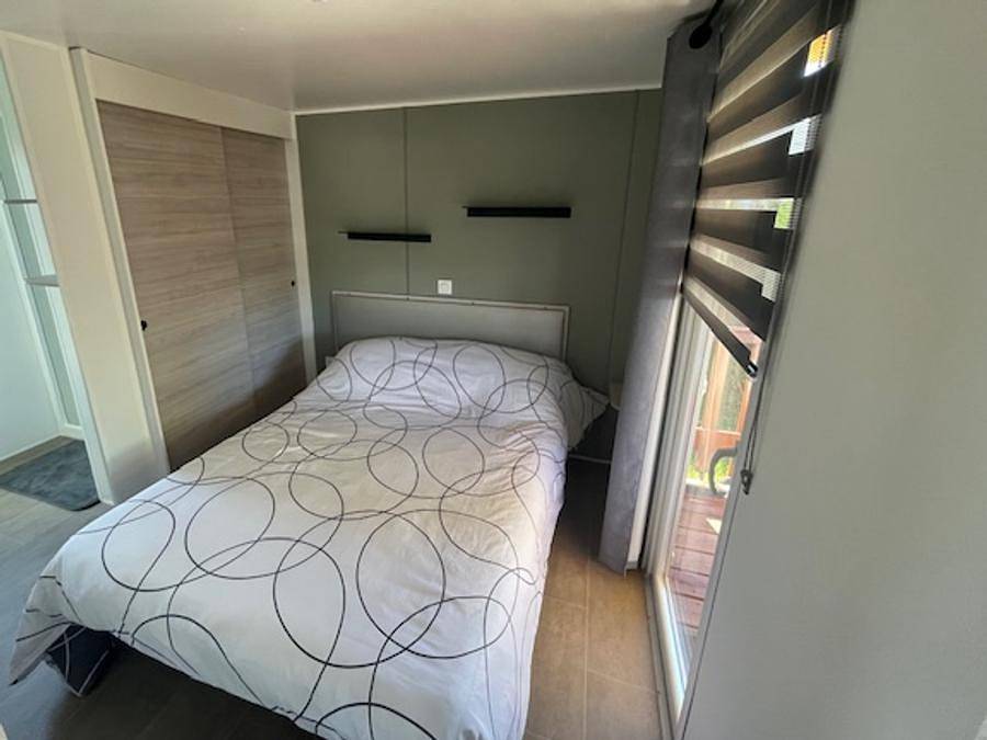 Tour Opérateur et particuliers sur camping Les Charmettes -  Funpass non inclus - Mobilhome 6 personnes - Mobilhome 2 chambres (Immobilhome) climatisation in Les Mathes, Côte de Beauté