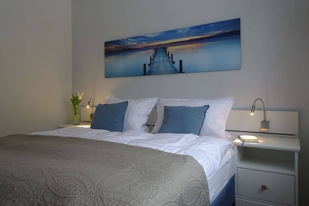 Ganze Wohnung, Wohnung Seebrise<br>Komfort - Ferienwohnung mit Terrasse und Garten in Schwerin, Schweriner See