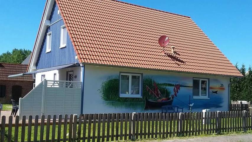 Ferienhaus für 5 Personen, mit Garten und Terrasse in Mönkebude