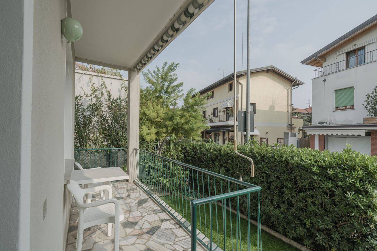 Ganze Wohnung, Villa Natalina - Bilocale Con Giardino in Colombare, Sirmione