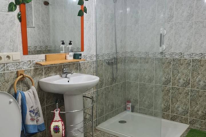 Location de vacances pour 10 personnes, avec piscine ainsi que terrasse et jardin à Padrón - 3