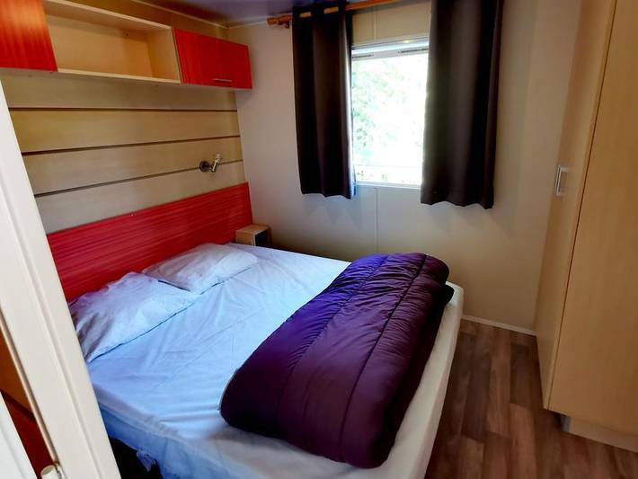 Camping Les Hortensias - Mobilheim 6 personen - Mobilheim 2 Schlafzimmer+ am Sonntag (Juli/August) in Rosières (Ardèche), Parc naturel régional des Monts d'Ardèche