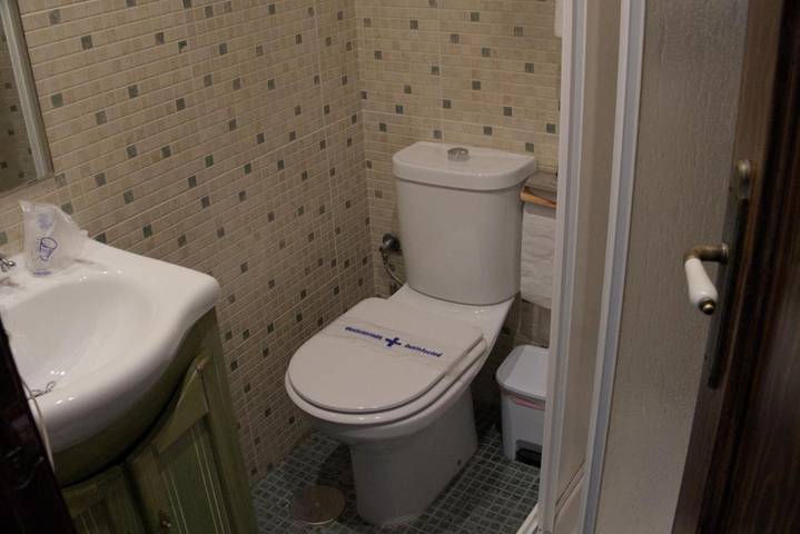 Gîte pour 2 personnes, avec terrasse, adapté aux familles à Alfacar - 4