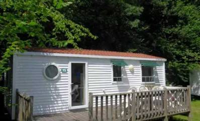 Mobil home pour 6 personnes, avec piscine à Urt