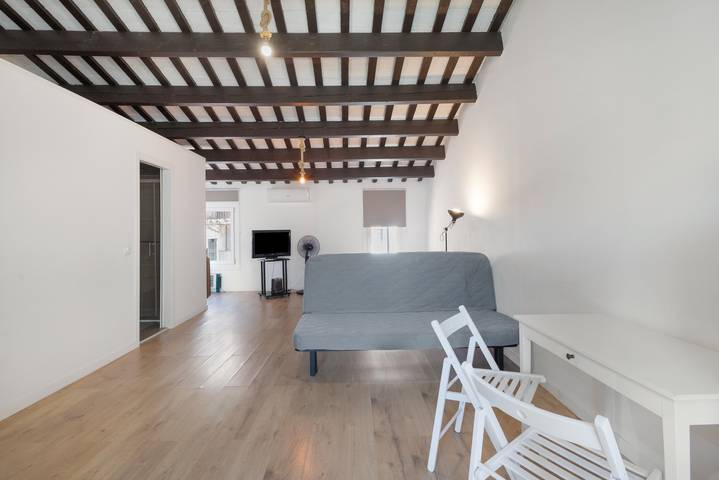 Apartamento entero, Apartamento 'Portblanc Front' con vistas al mar, Wi-Fi y aire acondicionado in Platja de la Picòrdia (Arenys de Mar), Arenys de Mar