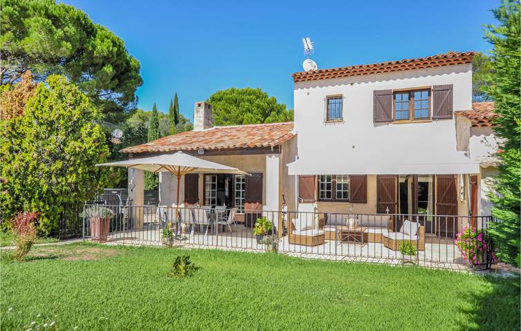 Location de vacances pour 8 personnes, avec jardin ainsi que piscine et terrasse à Mougins - 3