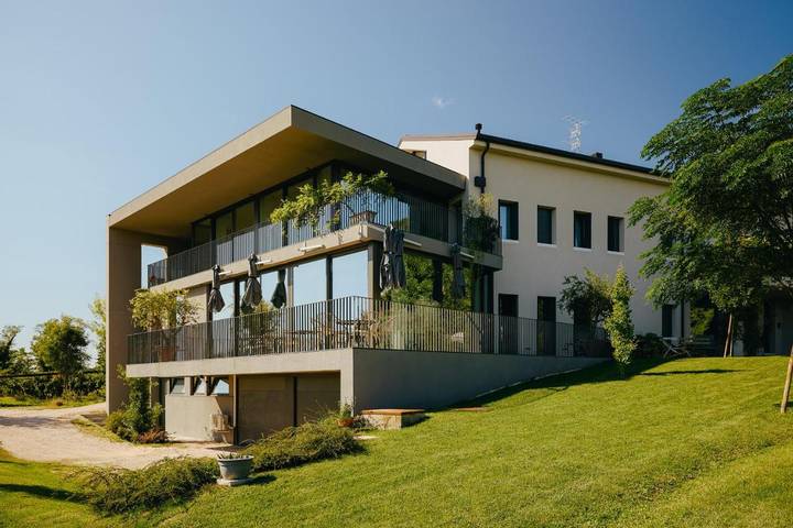 Hôtel pour 2 personnes, avec jardin, animaux acceptés à Colognola ai Colli