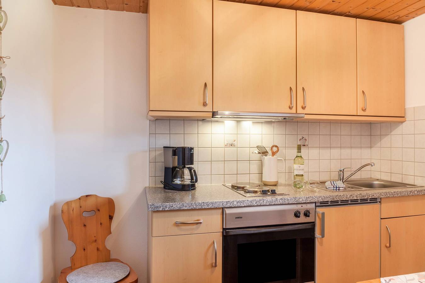 Appartement 'Haus Niklos - Wank' met uitzicht op de bergen, tuin & Wi-Fi, foto 14