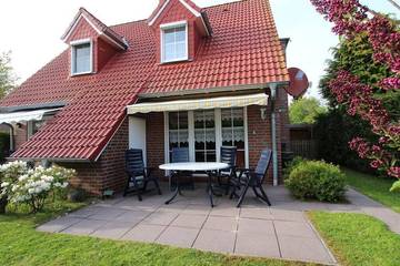 Ferienhaus für 4 Personen, mit Terrasse in Carolinensiel