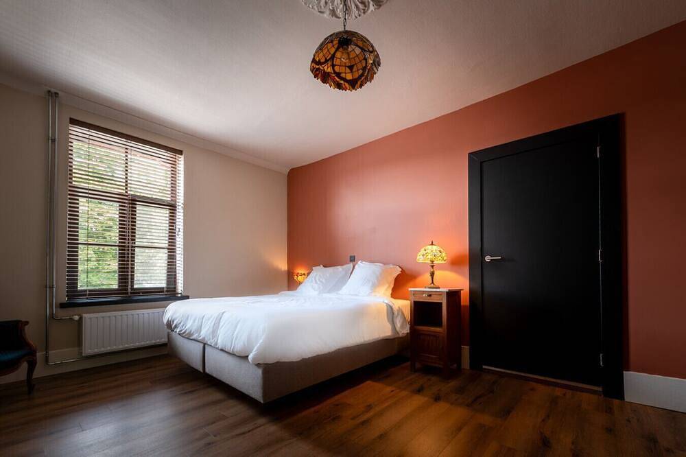 Lapostrof Luxury City Holiday Home in Ronse, Oost-Vlaanderen