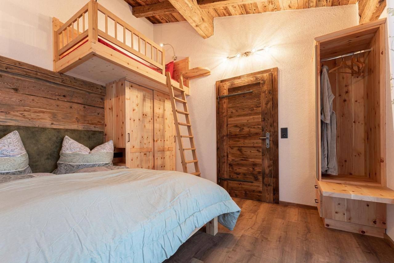 Ganze Wohnung, Walker Chalet mit privater Sauna in Schobergruppe, Mörtschach