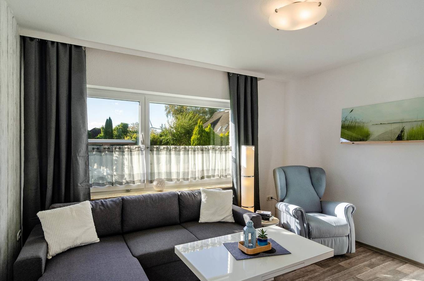 Ganze Wohnung, Ferienwohnung 'Robbe' mit Privatterrasse und Wi-Fi in Loppersum (Hinte), Hinte