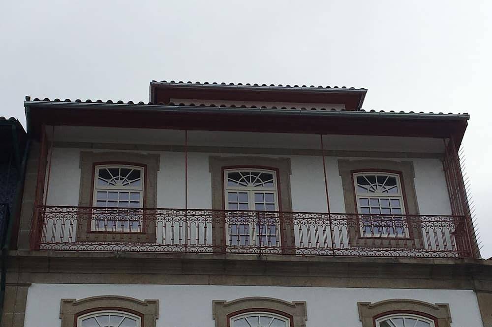 Apartamento na Praça Dom Duarte, 3º Andar com Varanda, foto 14