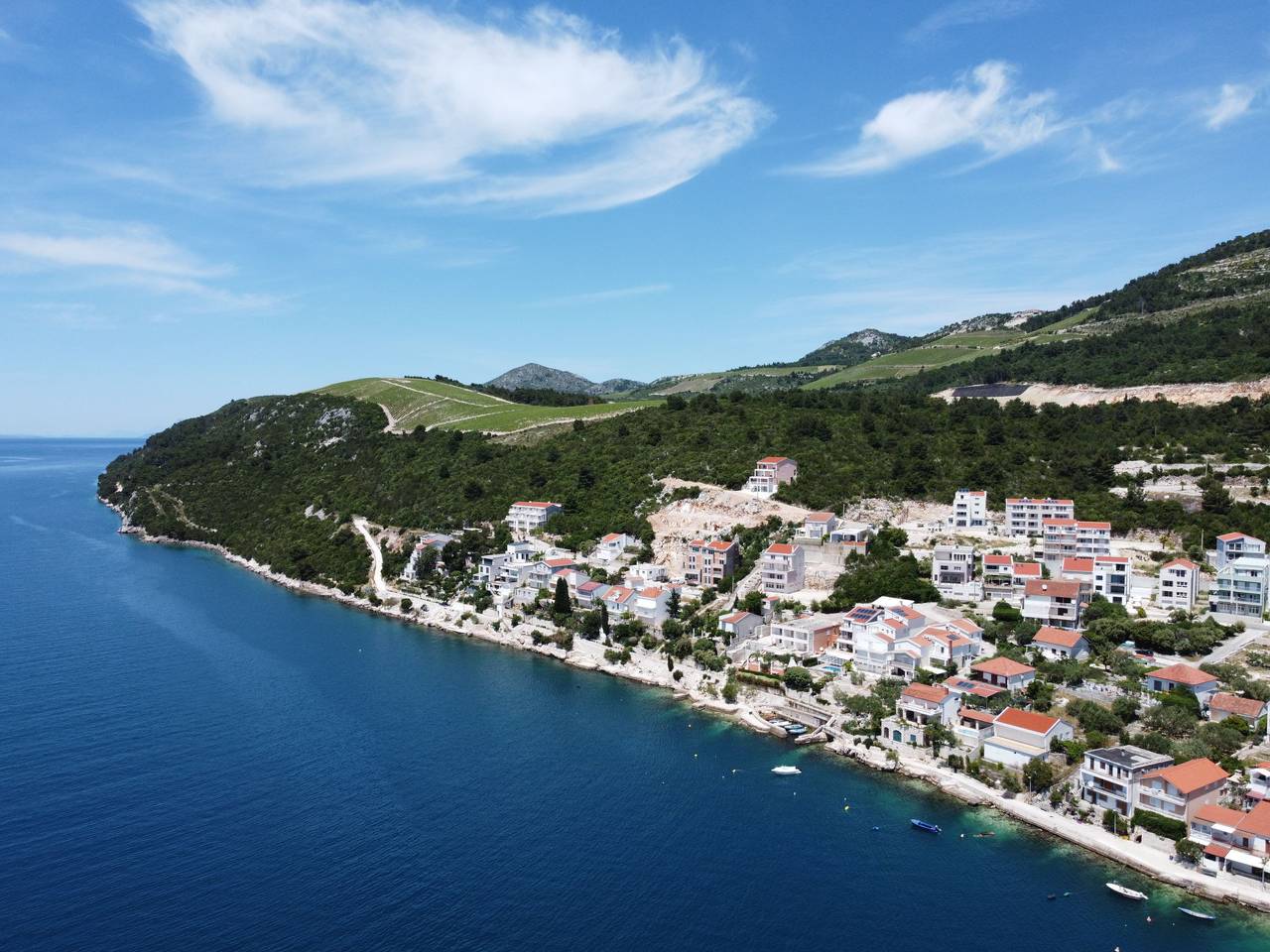 Dubra in Komarna, Dubrovnik-Neretva