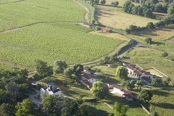 Gîte pour 5 personnes, avec jacuzzi ainsi que jardin et terrasse à Liré