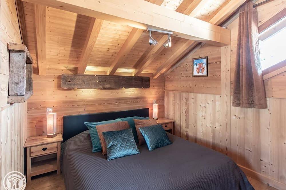 Magnifique chalet au bord des pistes de ski in Le Praz de Lys, Taninges