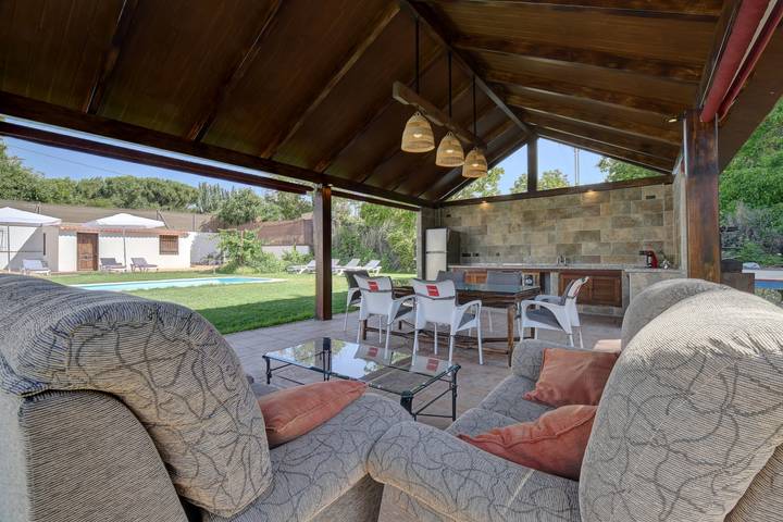 Casa de vacaciones para 8 personas, con jardín, Se admiten mascotas - 1