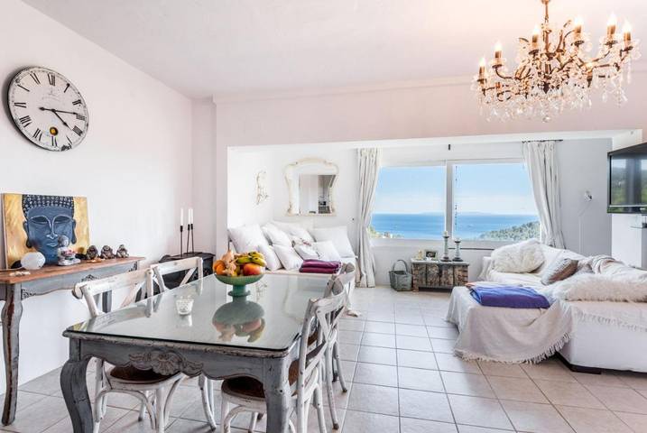 Location de vacances pour 6 personnes, avec jardin et vue à Roca Llisa - 4