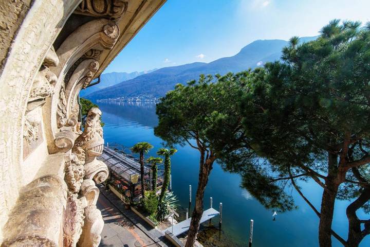 Ferienwohnung für 4 Personen, mit Terrasse und Garten sowie Seeblick und Ausblick