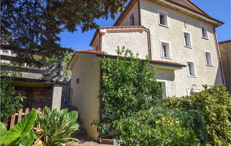 Ferienhaus für 8 Personen in Seravezza