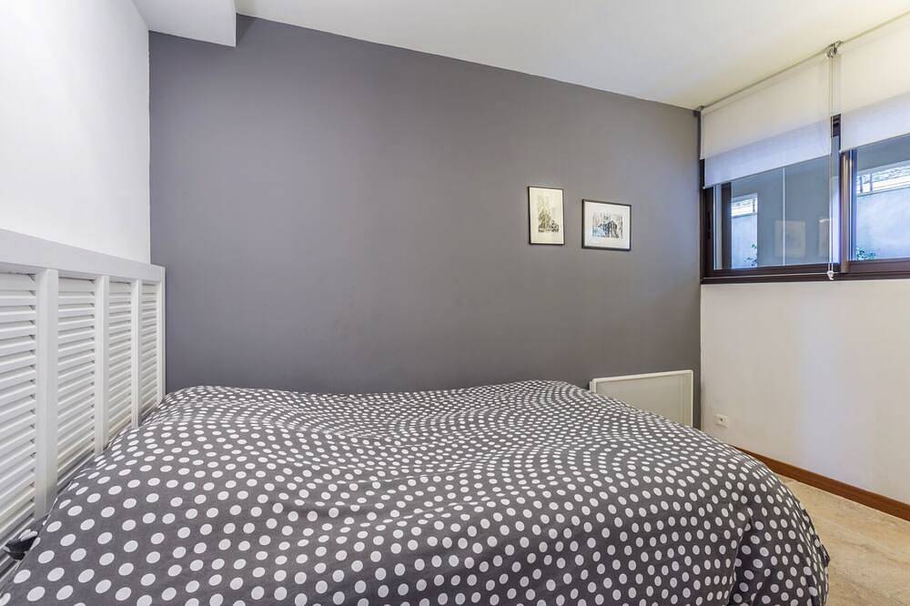 Ganze Wohnung, Moderne Wohnung mit einer schönen Terrasse mit Blick auf den Mont Ventoux in Bonnieux, Regionaler Naturpark Luberon