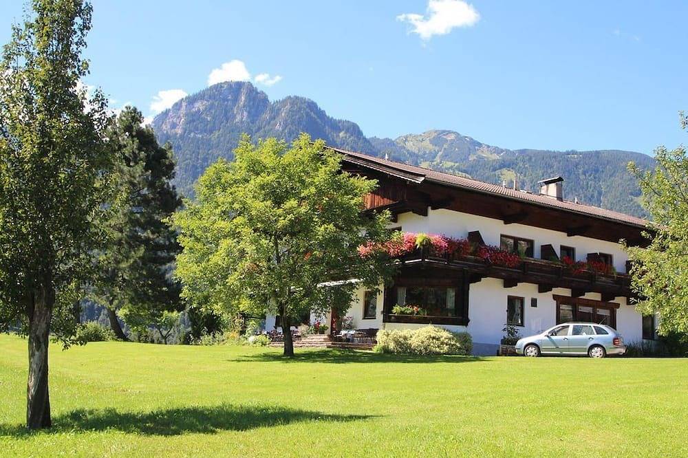 Ganze Wohnung, Pension Christoph - Appartement Christoph in Kramsach, Kaisergebirge