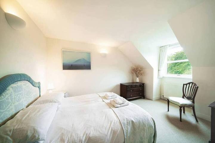 Earnside Cottage, Tranquil Escape in Comrie in Comrie, Perthshire