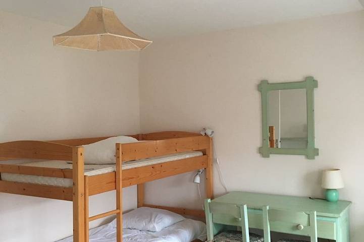 Location de vacances pour 6 personnes, avec terrasse et jardin dans Plage du Roaliguen - 4