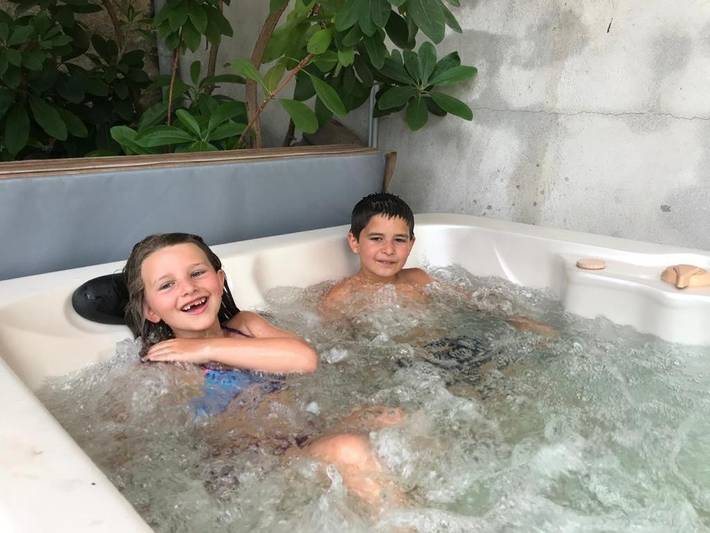 Chambre d’hôte pour 4 personnes, avec piscine et jardin ainsi que sauna et vue, animaux acceptés en Corrèze - 3