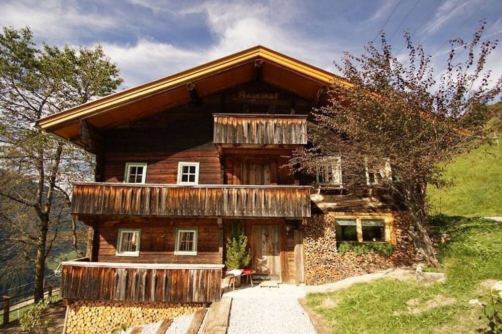 Vacation home for 8 guests with 140m² in Zell am Ziller in Gerlosberg, Bezirk Schwaz
