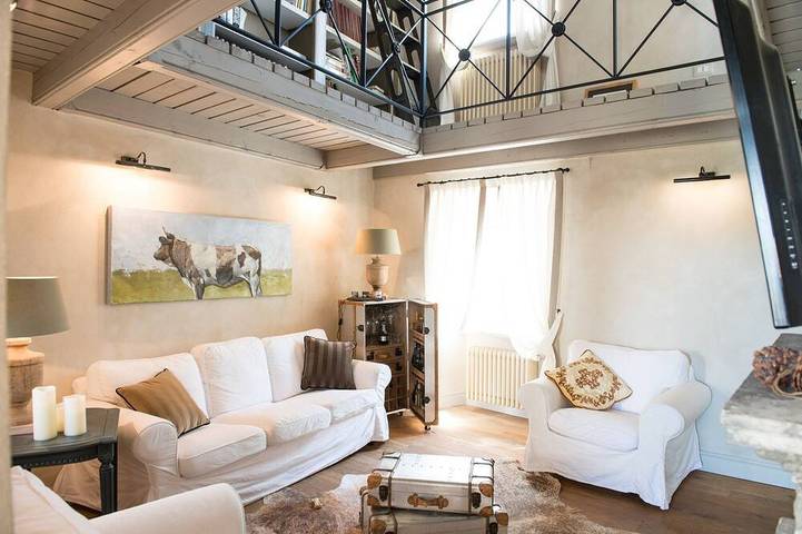 Villa per 6 persone, con giardino e terrazza nonché sauna, con animali domestici in Langhe