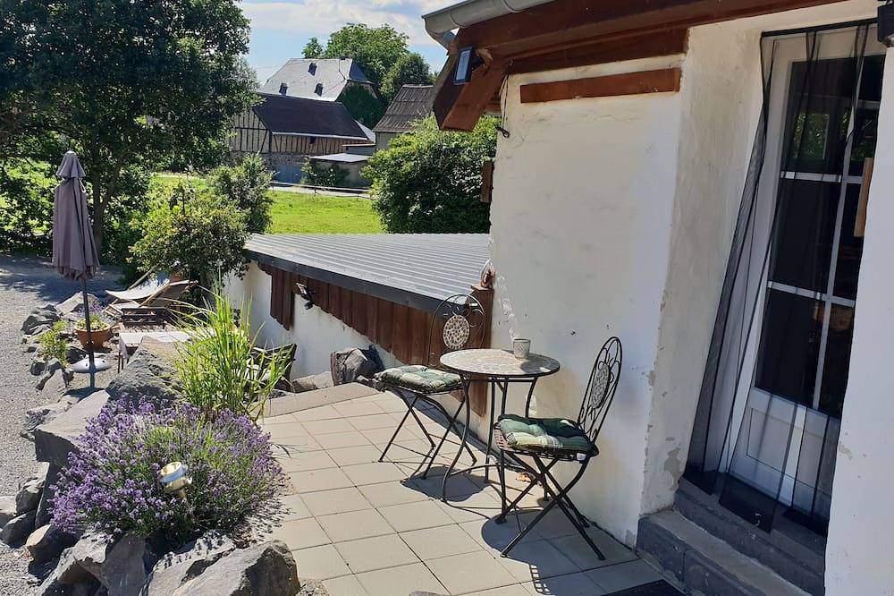 Ganze Wohnung, Traumferienwohnung auf idyllischem Hof Nähe Burg Eltz in Burg Eltz, Münstermaifeld
