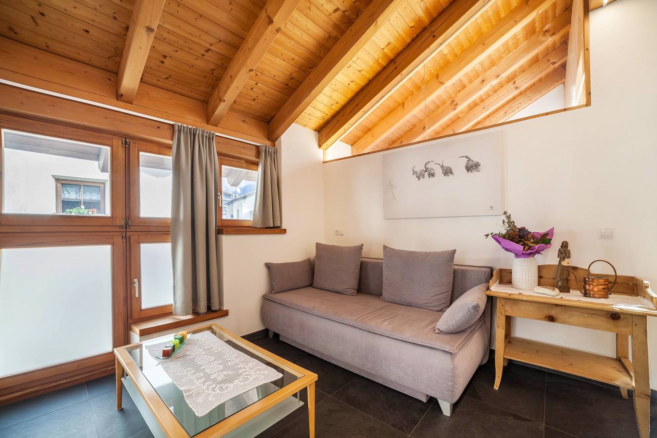 Ganze Wohnung, Ferienunterkunft "Ferienwohnung Burgeis" mit Balkon und Bergblick in Burgeis, Mals